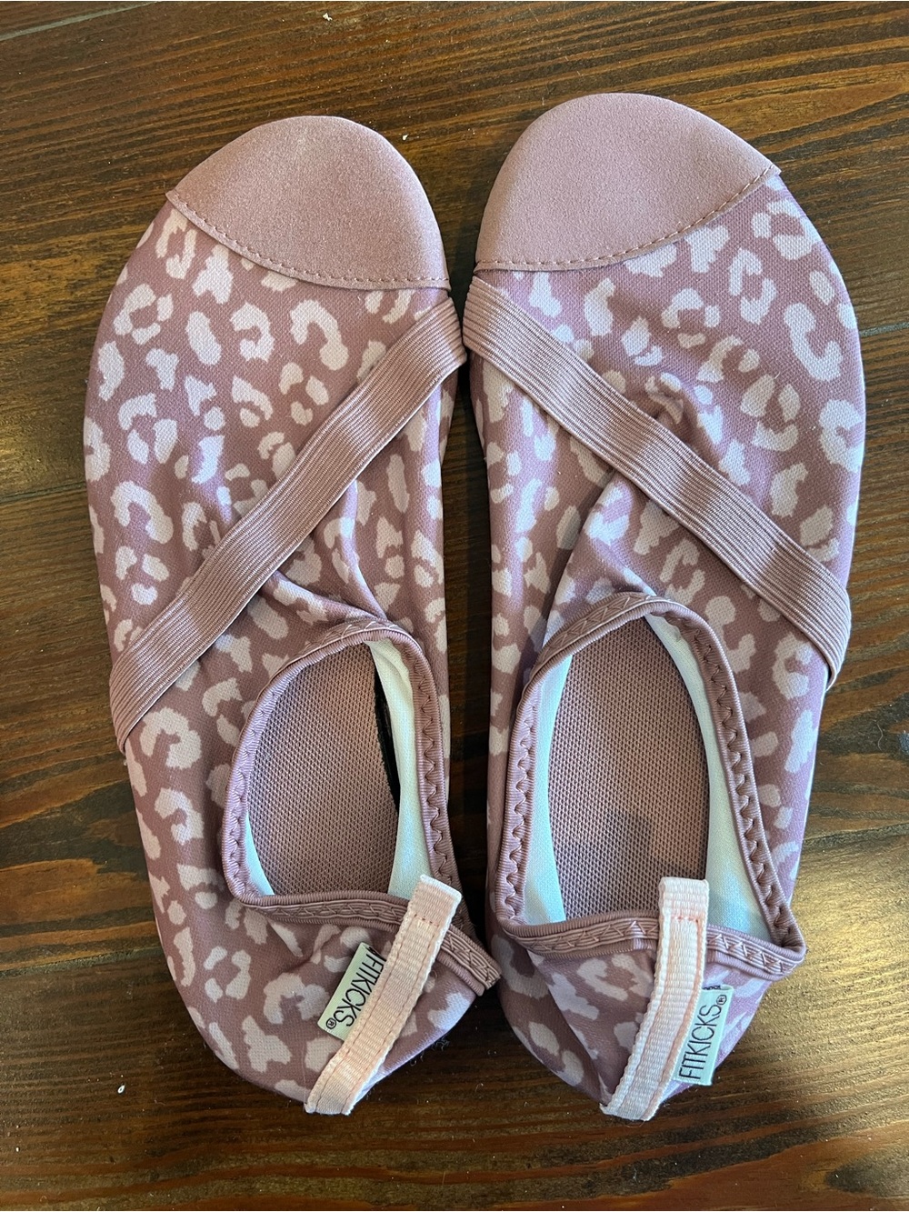 Women's Fitkicks Active Lifestyle Footwear Women’s 10 Yoga, Swimming Eveyday